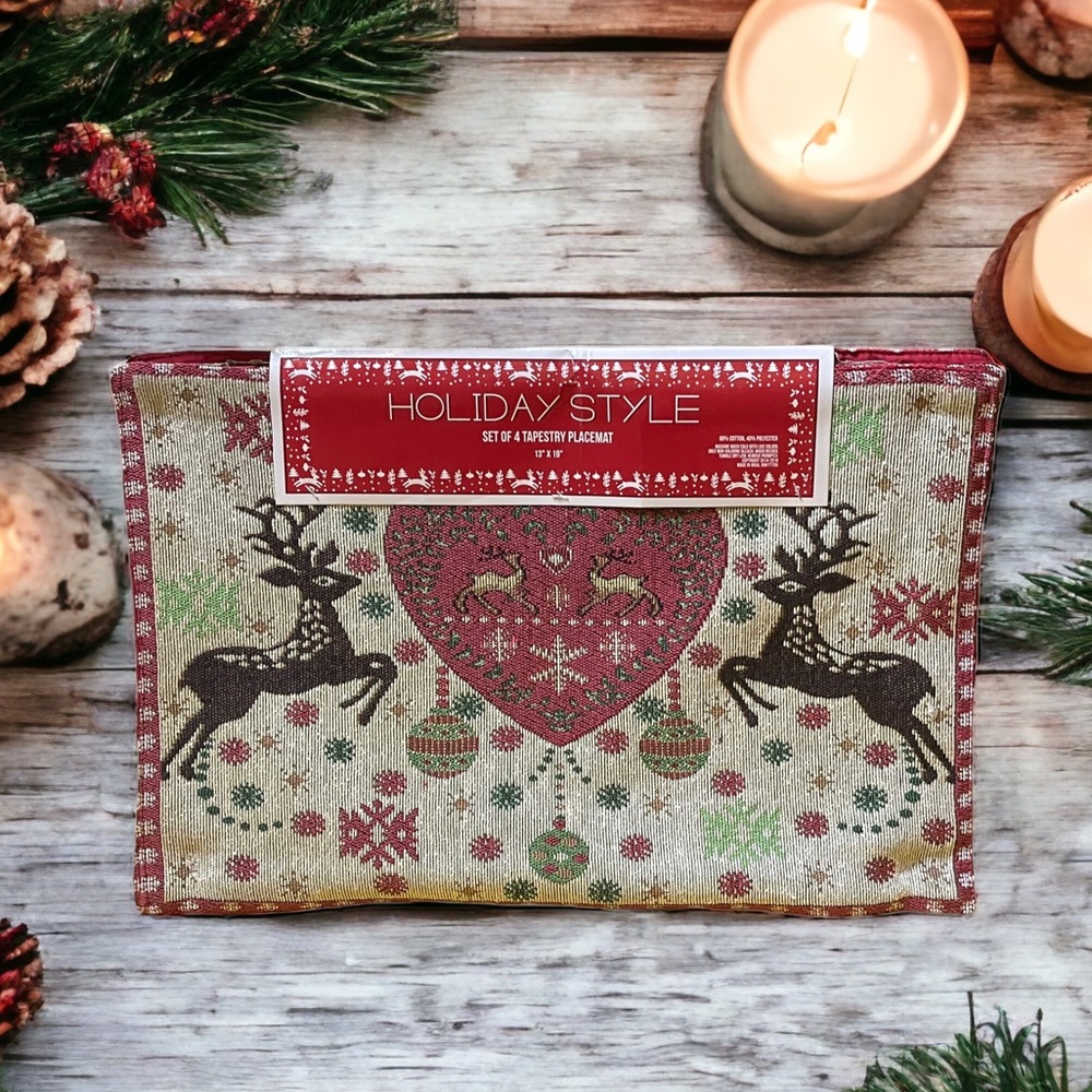 New 4 Holiday Style Christmas Reindeer Tapestry Placemats 13”x19” Home Decor